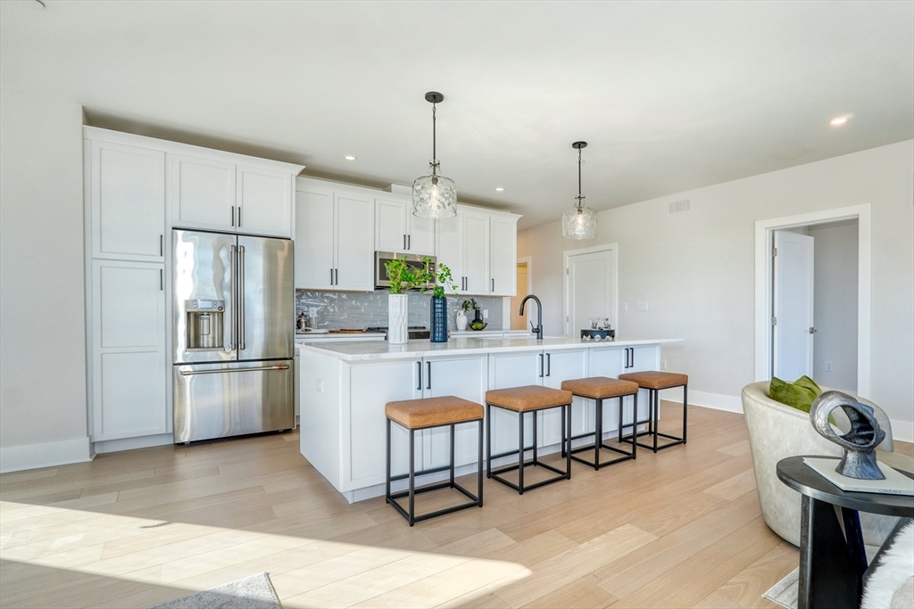 62 Foundry St 415
