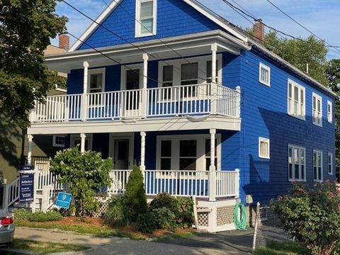 Photo of 16 Fairmont Street #16, Arlington, MA 02474 (MLS # 73504516)