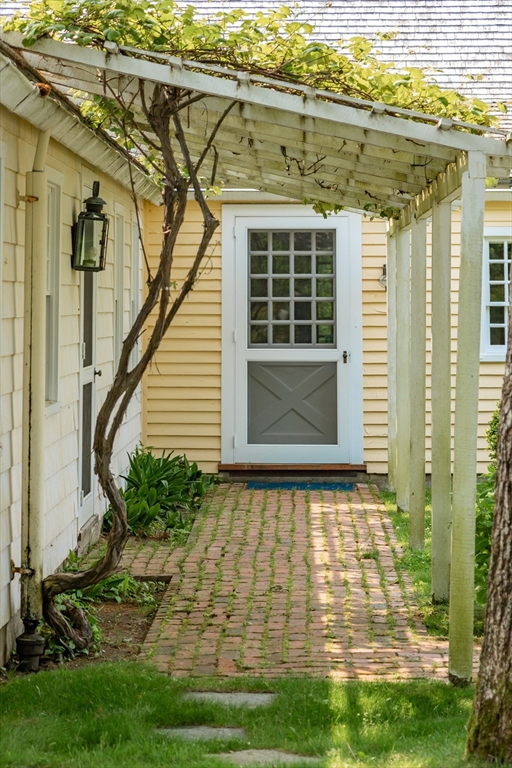 17 Indian Trail