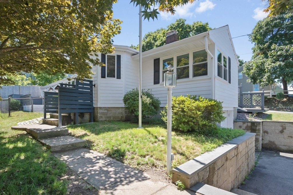 5 Oak St