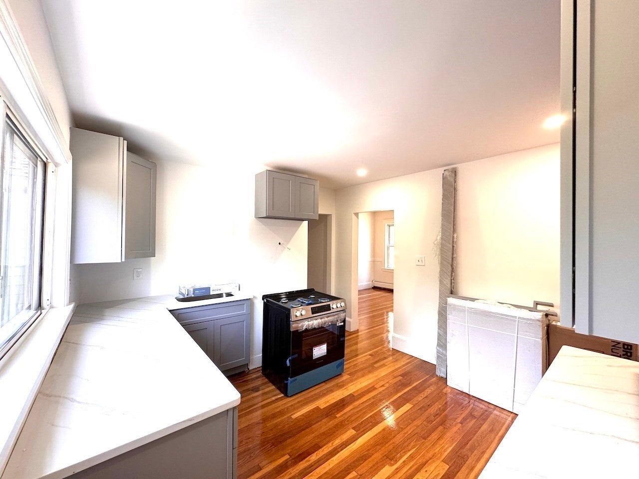Photo of 40 School Ln, Watertown, MA