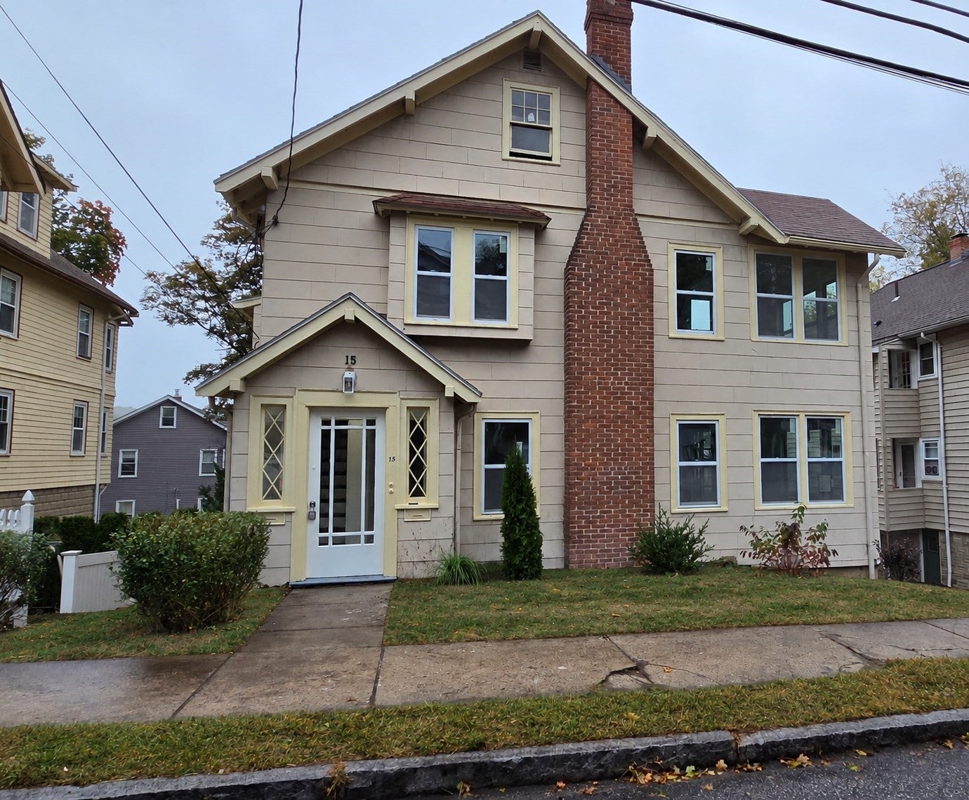 Photo of 15 Howard St, Arlington, MA