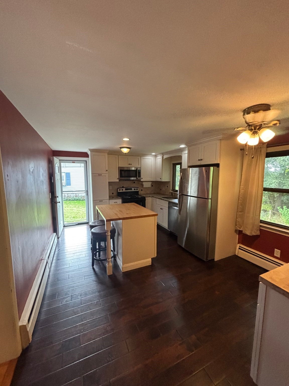 250 W Allen Ridge Rd, Springfield, MA, 250 W Allen Ridge Rd, Springfield, MA Photo #8