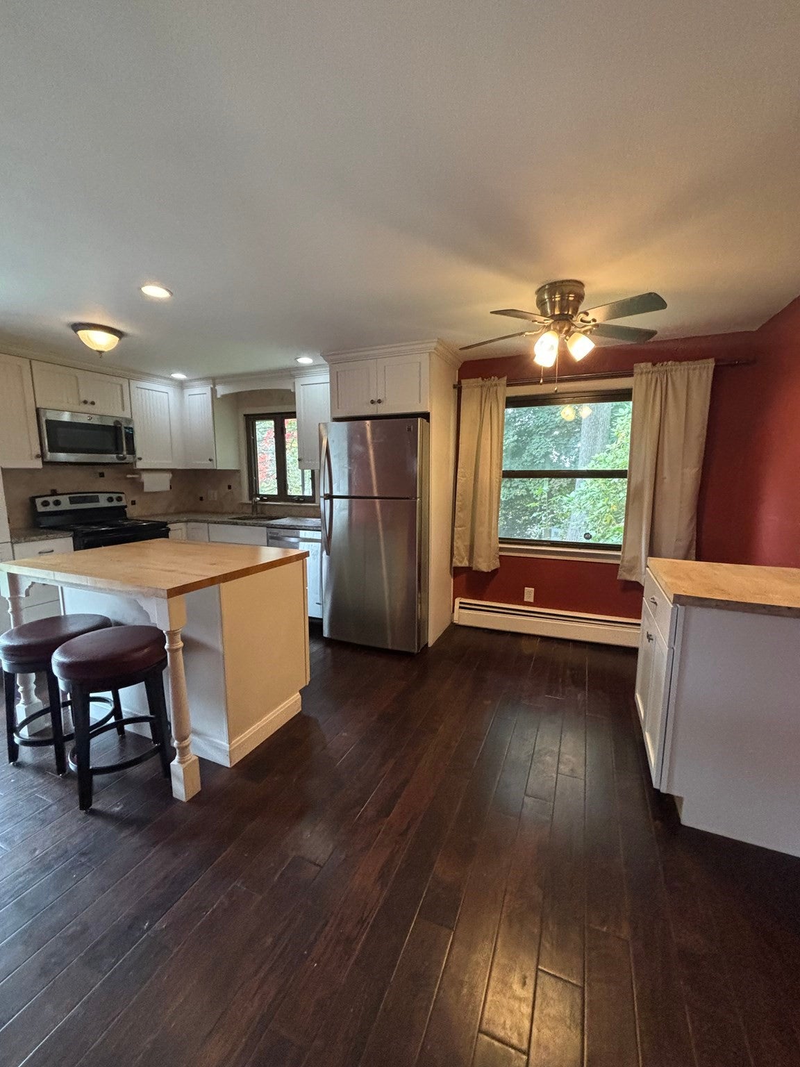 250 W Allen Ridge Rd, Springfield, MA, 250 W Allen Ridge Rd, Springfield, MA Photo #10