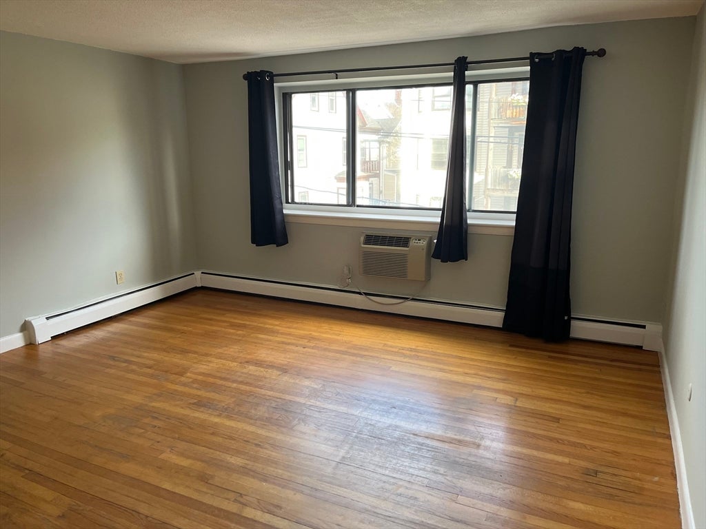 39 Linden St #12, Boston, MA, 39 Linden St #12, Boston, MA Photo #3