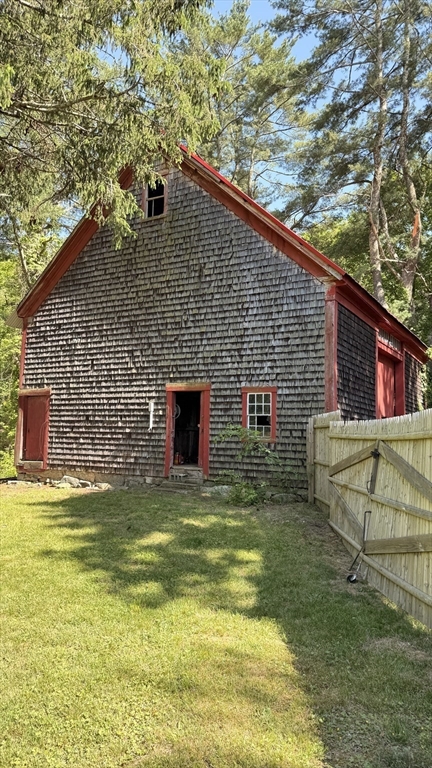 36 Spruce St