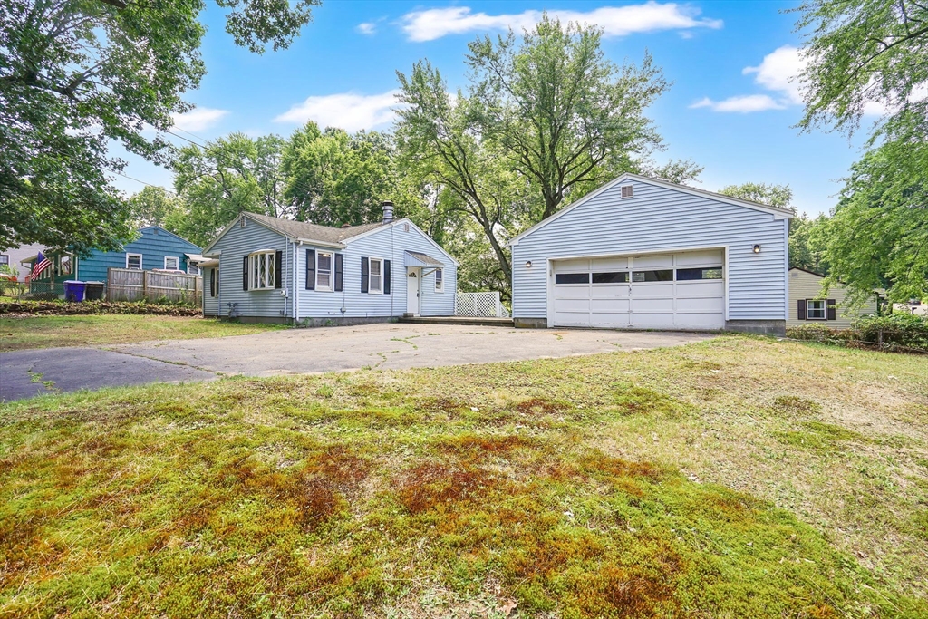 85 Bircham St