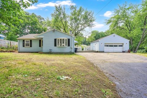 Photo of 85 Bircham St, Springfield, MA 01104 (MLS # 73545411)