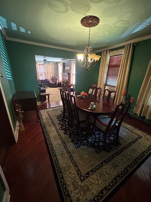 61 Catherine St, Chicopee, MA, 61 Catherine St, Chicopee, MA Photo #9