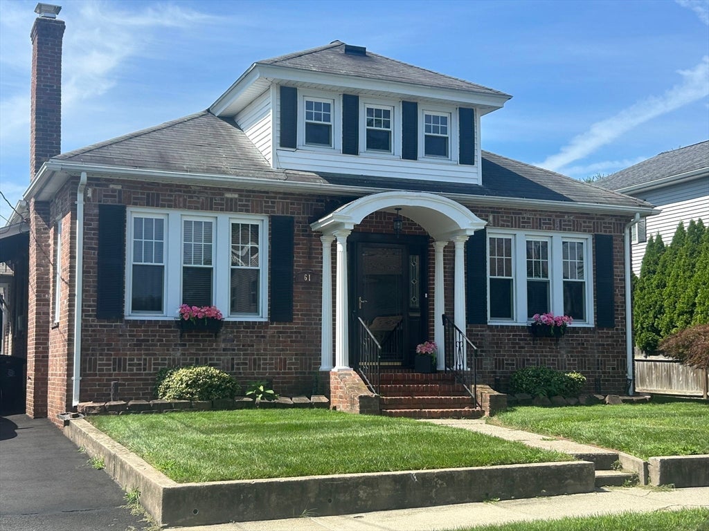 61 Catherine St