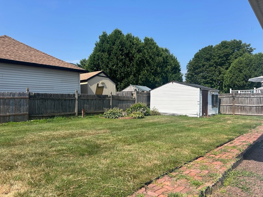 61 Catherine St, Chicopee, MA, 61 Catherine St, Chicopee, MA Photo #22