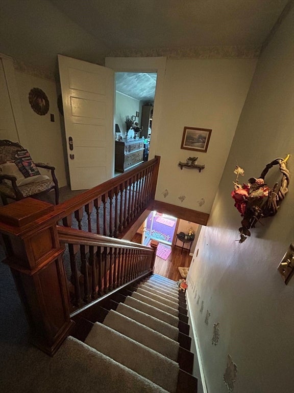 61 Catherine St, Chicopee, MA, 61 Catherine St, Chicopee, MA Photo #20