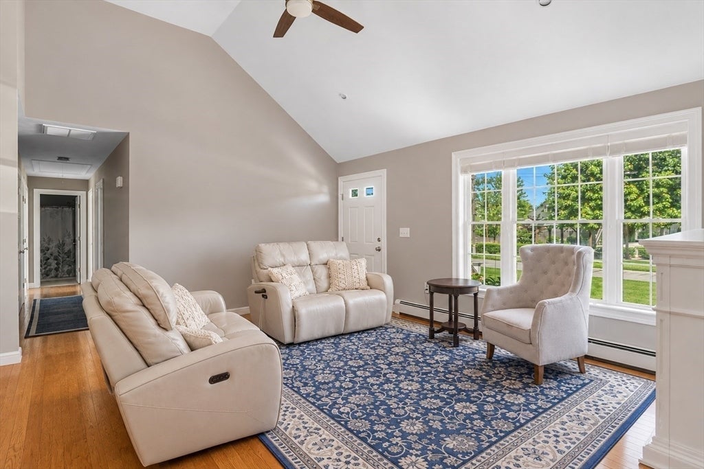 40 Oakland Ave, Swansea, MA, 40 Oakland Ave, Swansea, MA Photo #15