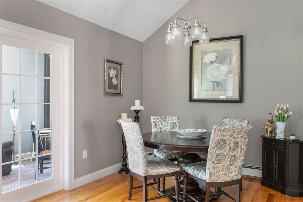 40 Oakland Ave, Swansea, MA, 40 Oakland Ave, Swansea, MA Photo #9