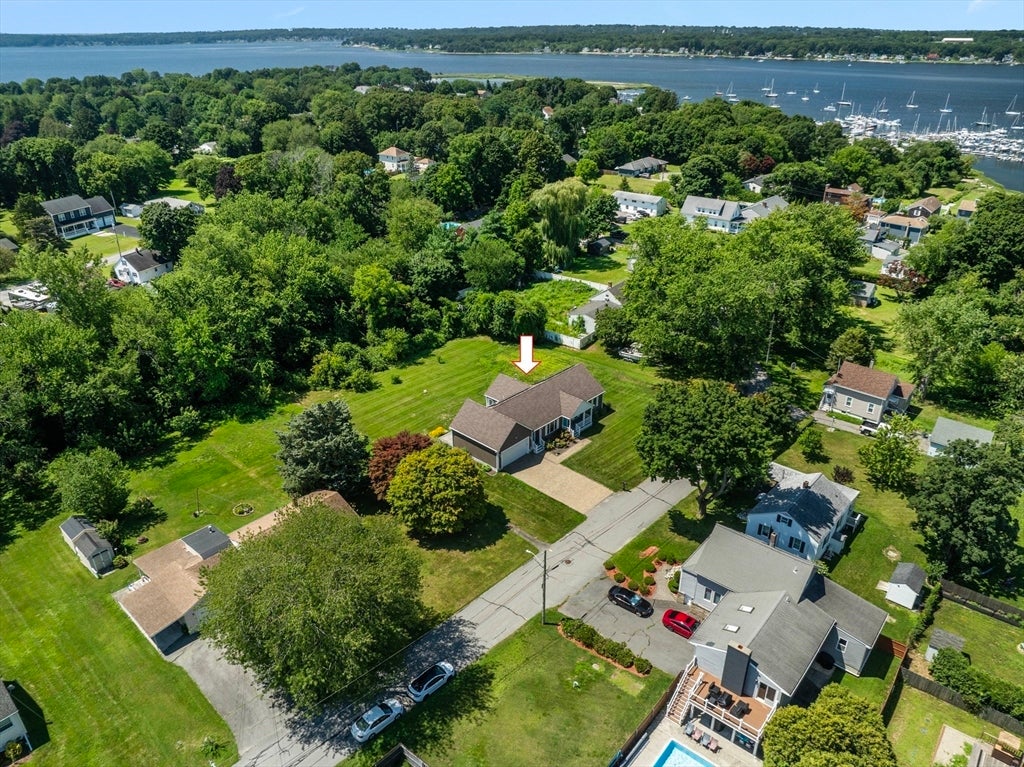 40 Oakland Ave, Swansea, MA, 40 Oakland Ave, Swansea, MA Photo #2