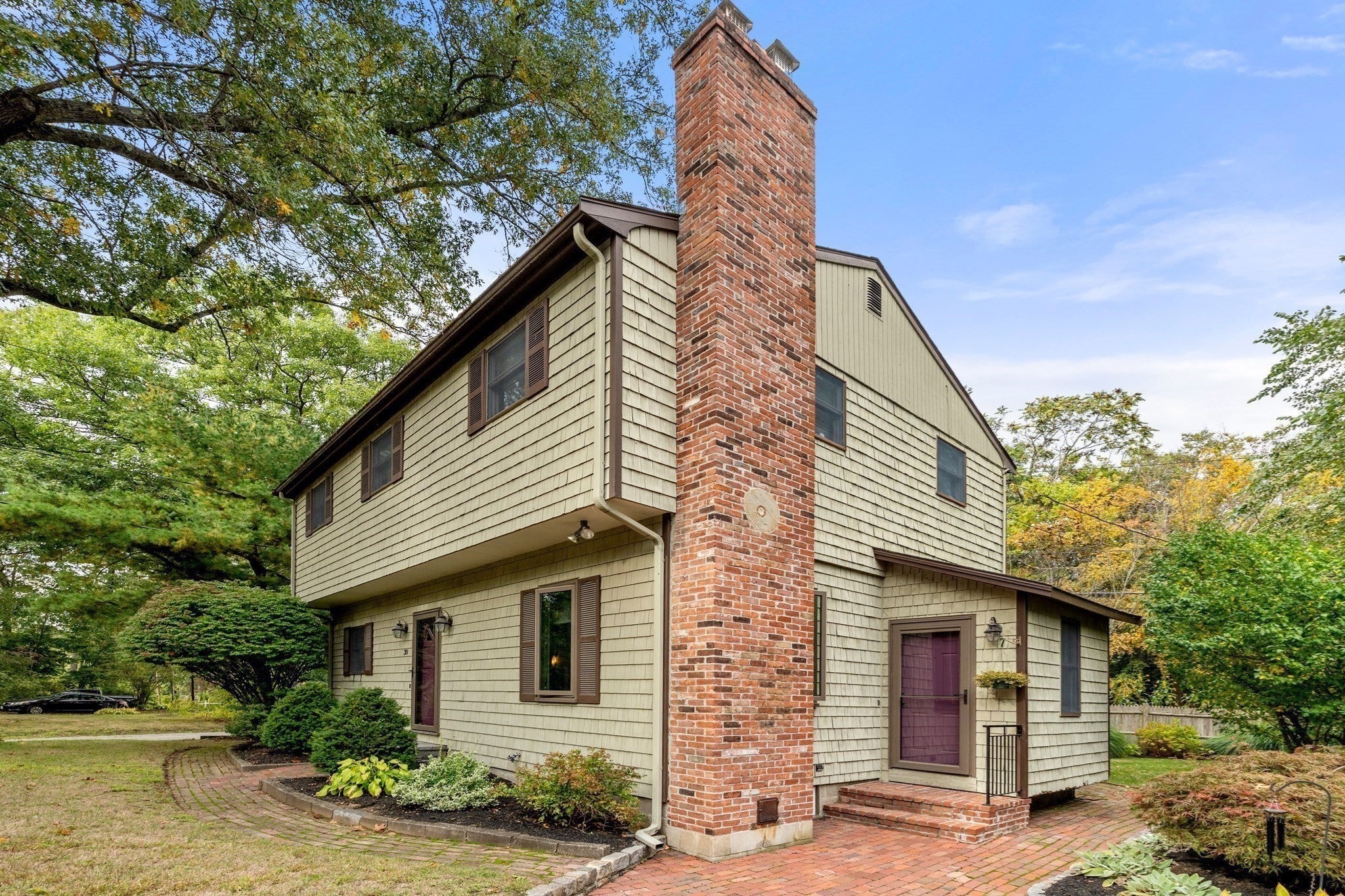 38 Hawthorne Rd