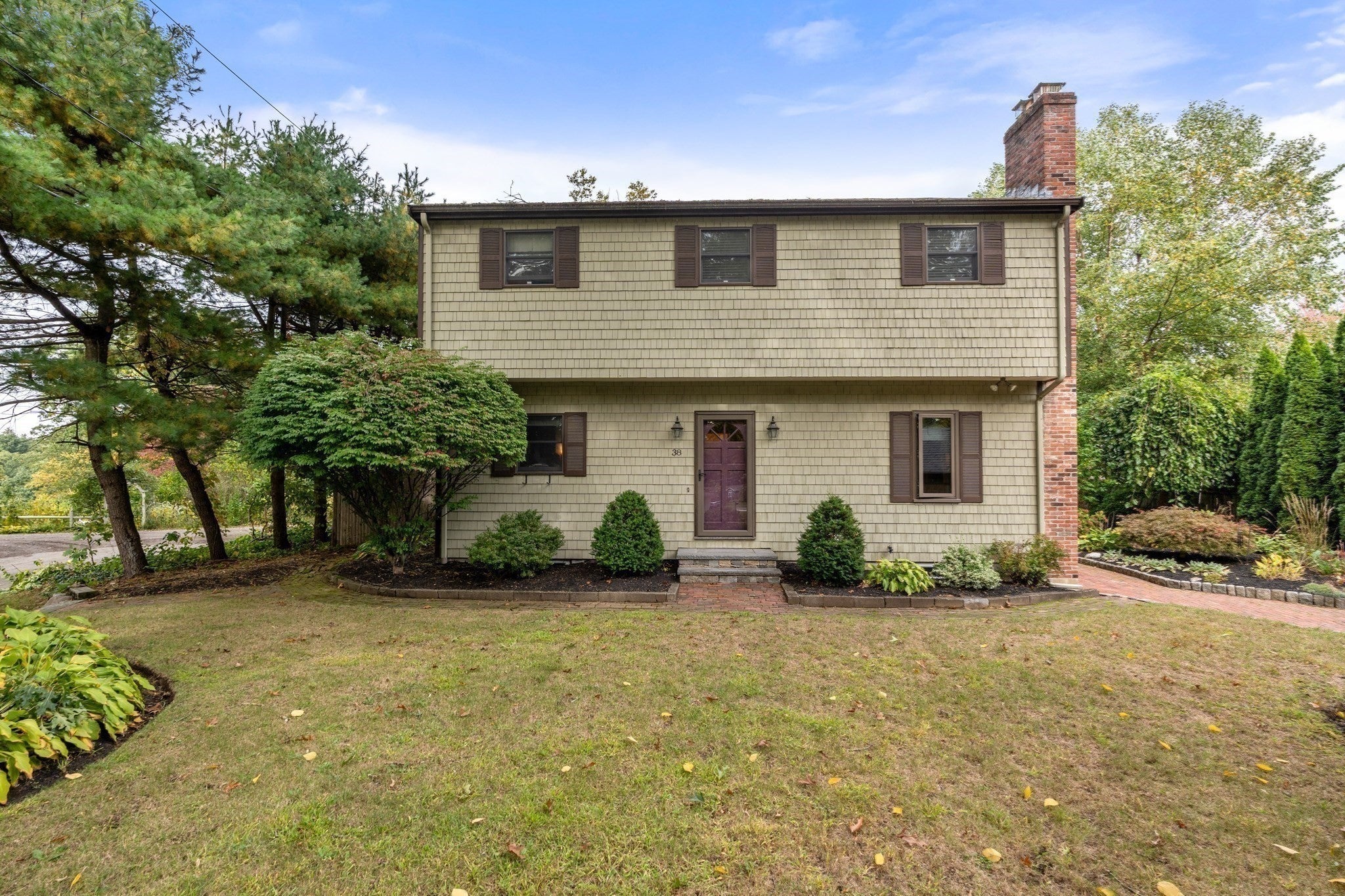38 Hawthorne Rd
