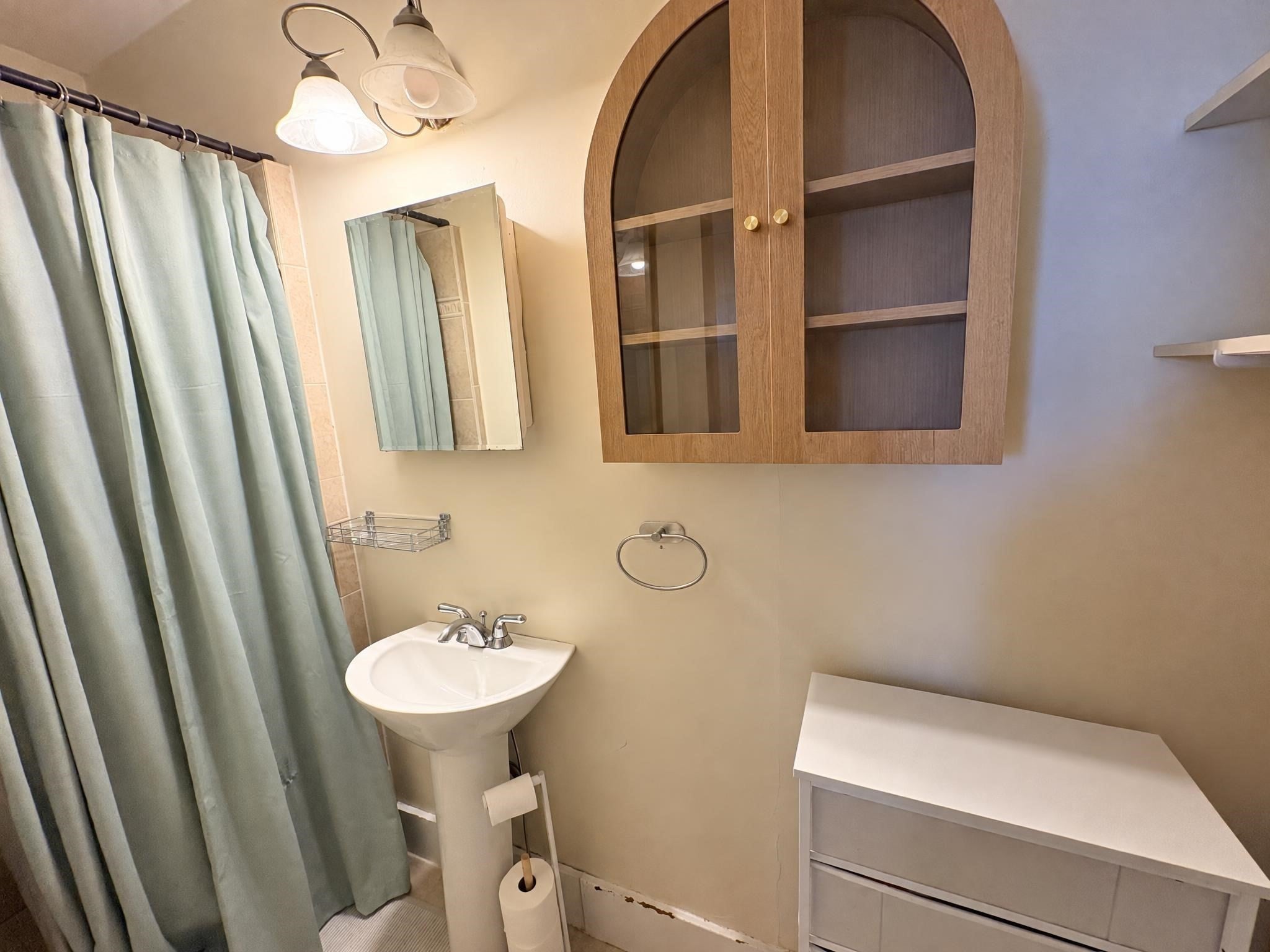 648 E. 6th St #1, Boston, MA, 648 E. 6th St #1, Boston, MA Photo #8