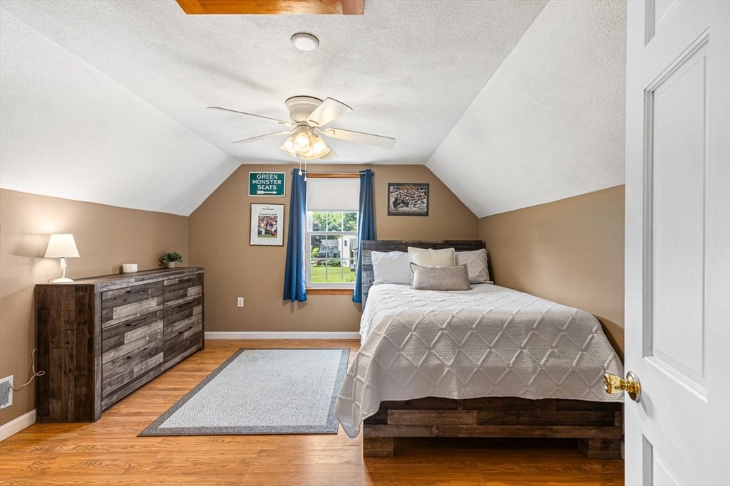 6 Oak Dr, Plainville, MA, 6 Oak Dr, Plainville, MA Photo #25