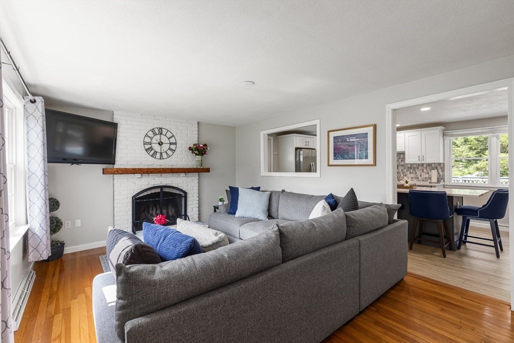 6 Oak Dr, Plainville, MA, 6 Oak Dr, Plainville, MA Photo #14