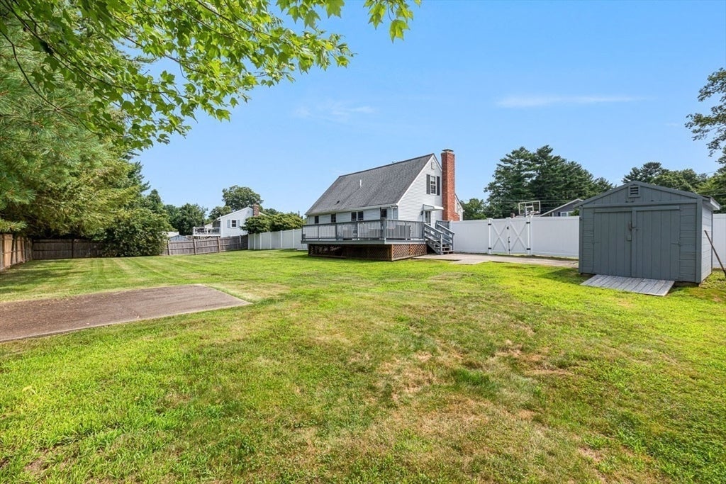 6 Oak Dr, Plainville, MA, 6 Oak Dr, Plainville, MA Photo #39