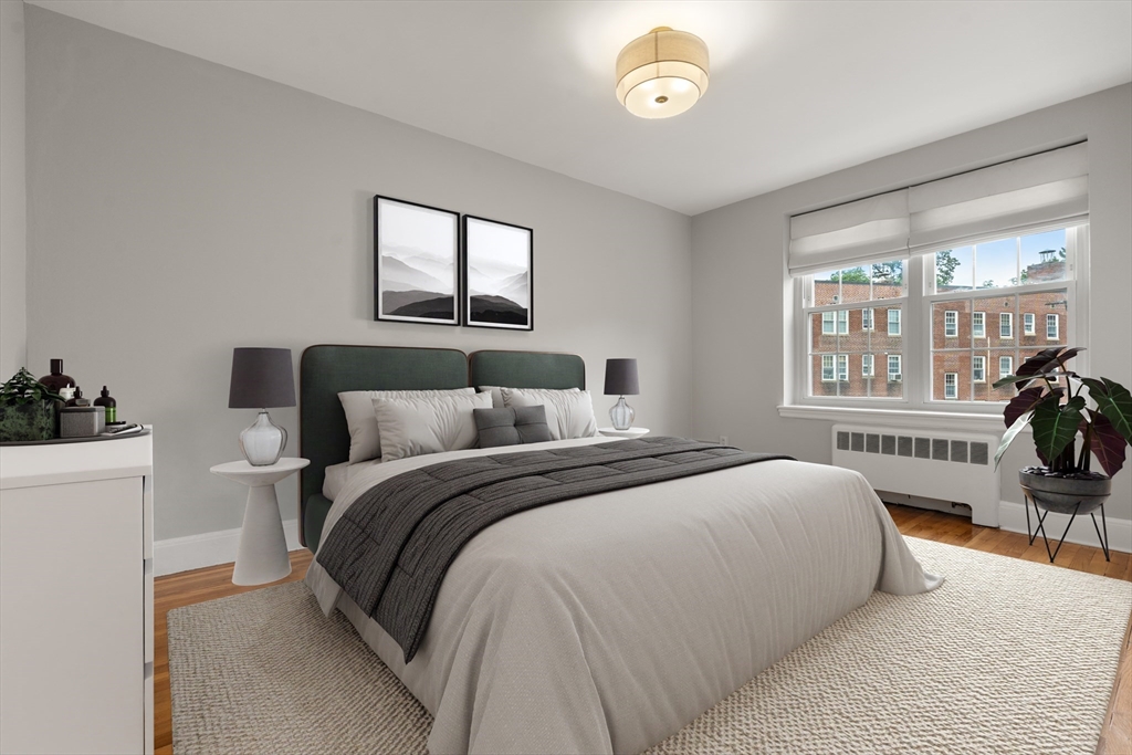 23 Englewood Ave 4
