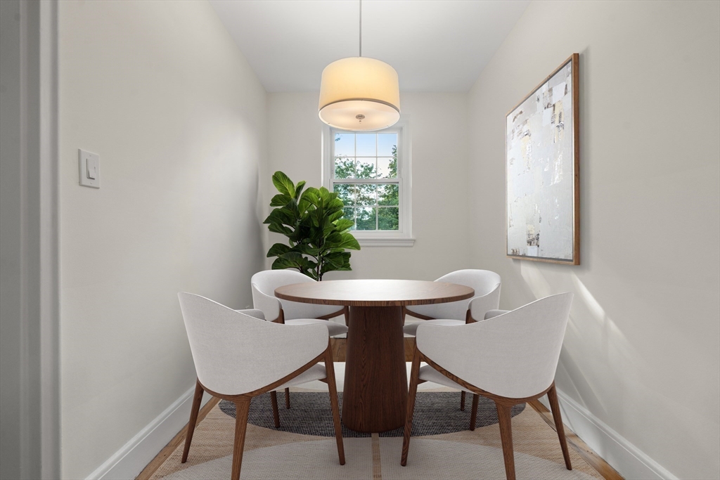 23 Englewood Ave 4