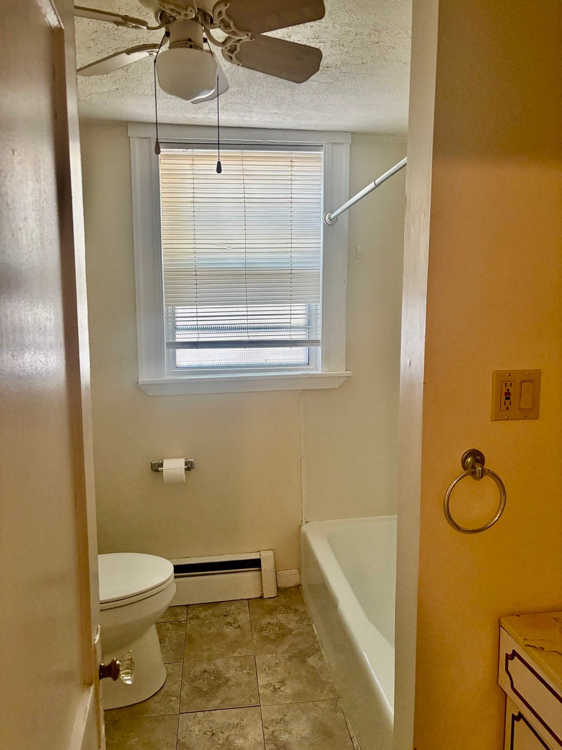 21 Bellevue St #3, Lawrence, MA, 21 Bellevue St #3, Lawrence, MA Photo #7