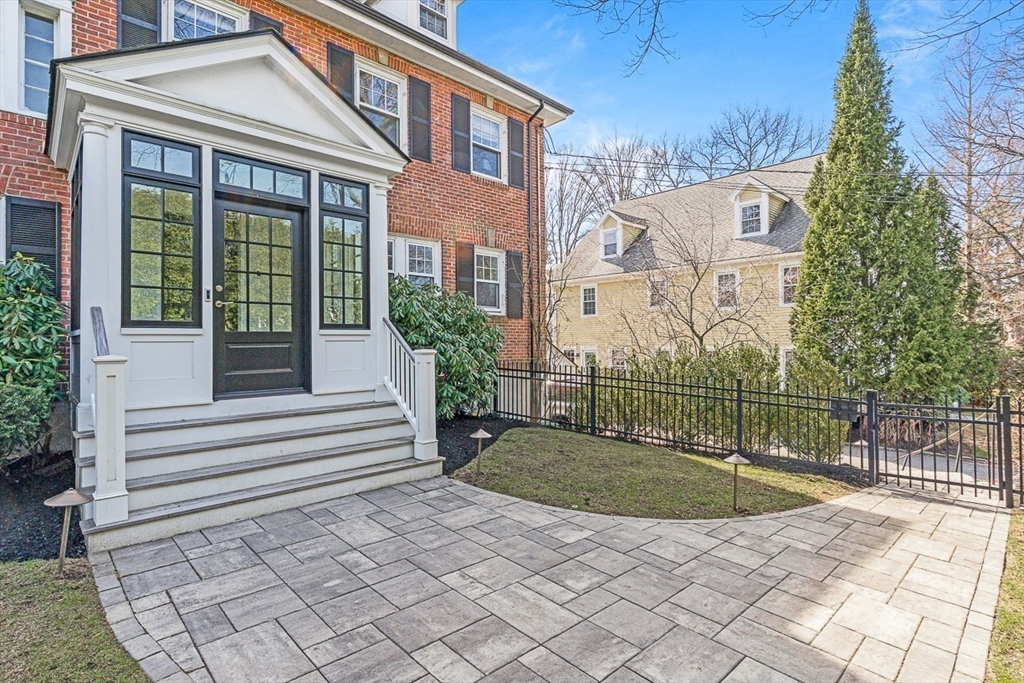 35 Lawson Road