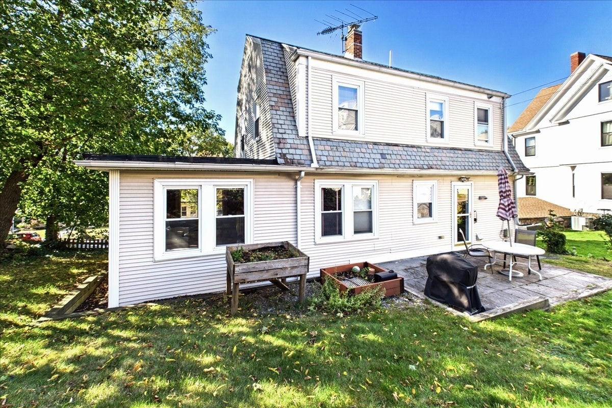 265 Main St