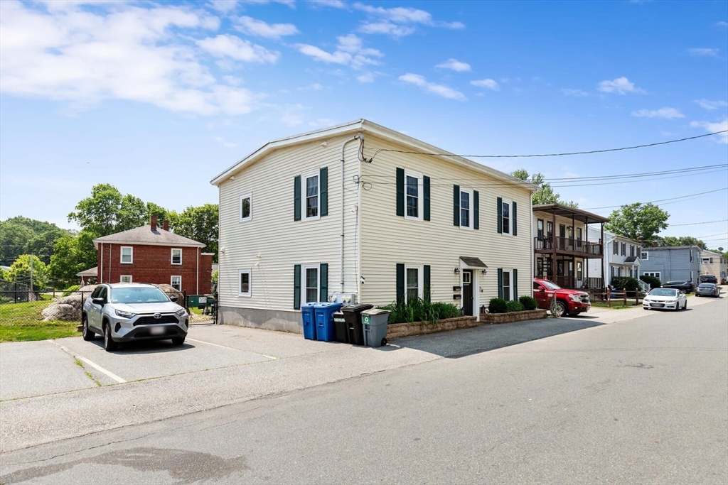 2 Hart St B