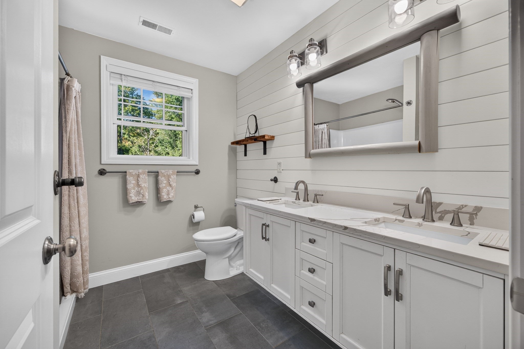 11 Bancroft Circle, Mont Vernon, NH Photo #28