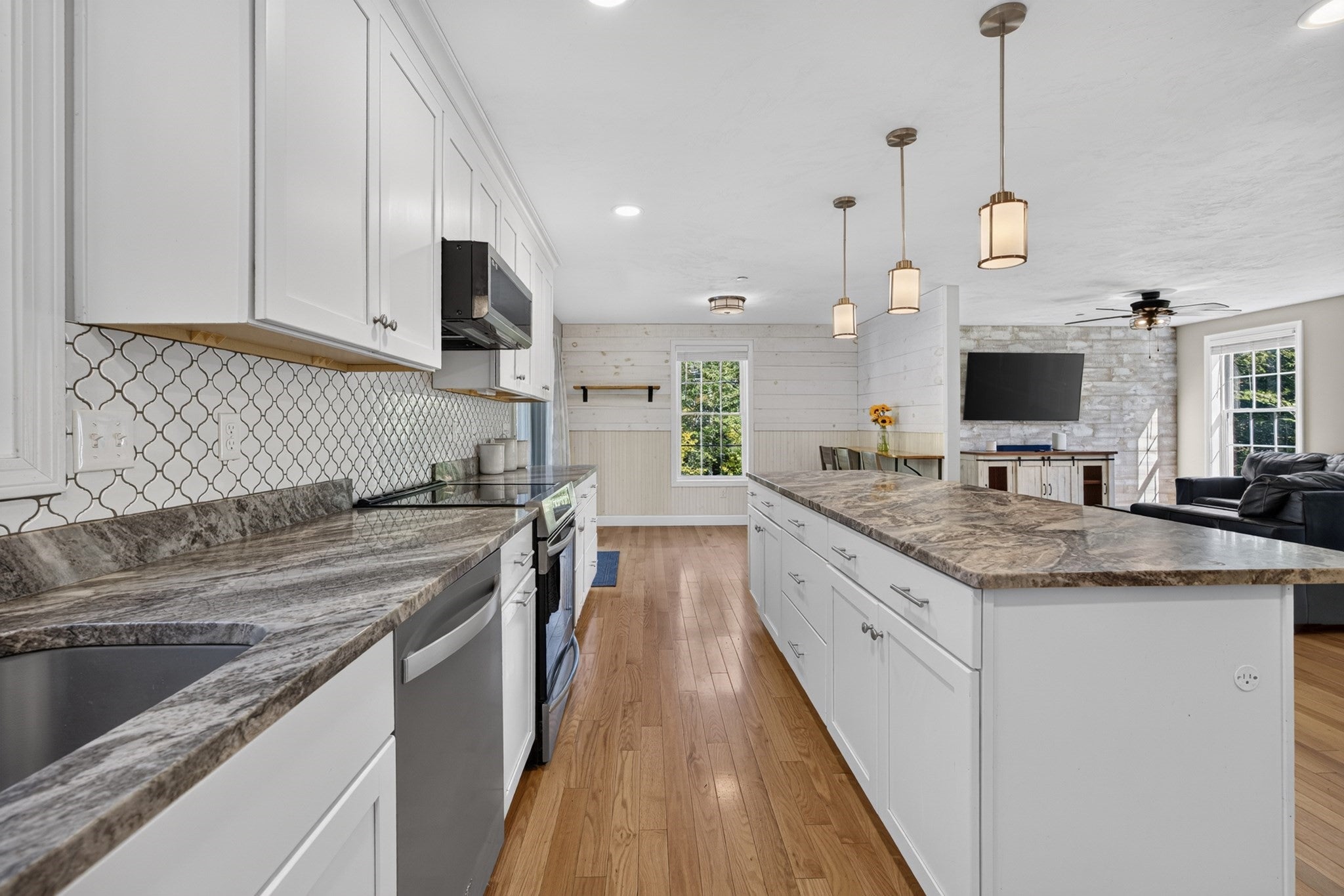 11 Bancroft Circle, Mont Vernon, NH Photo #19