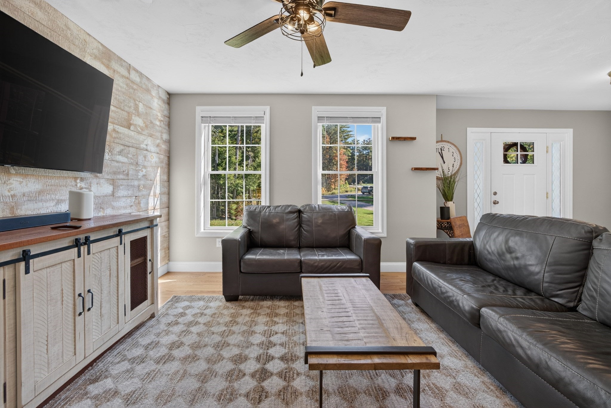 11 Bancroft Circle, Mont Vernon, NH Photo #11