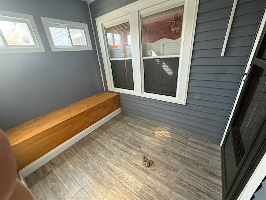 12 Roosevelt Ave, North Attleboro, MA Photo #18