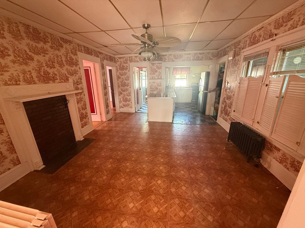 12 Roosevelt Ave, North Attleboro, MA Photo #8