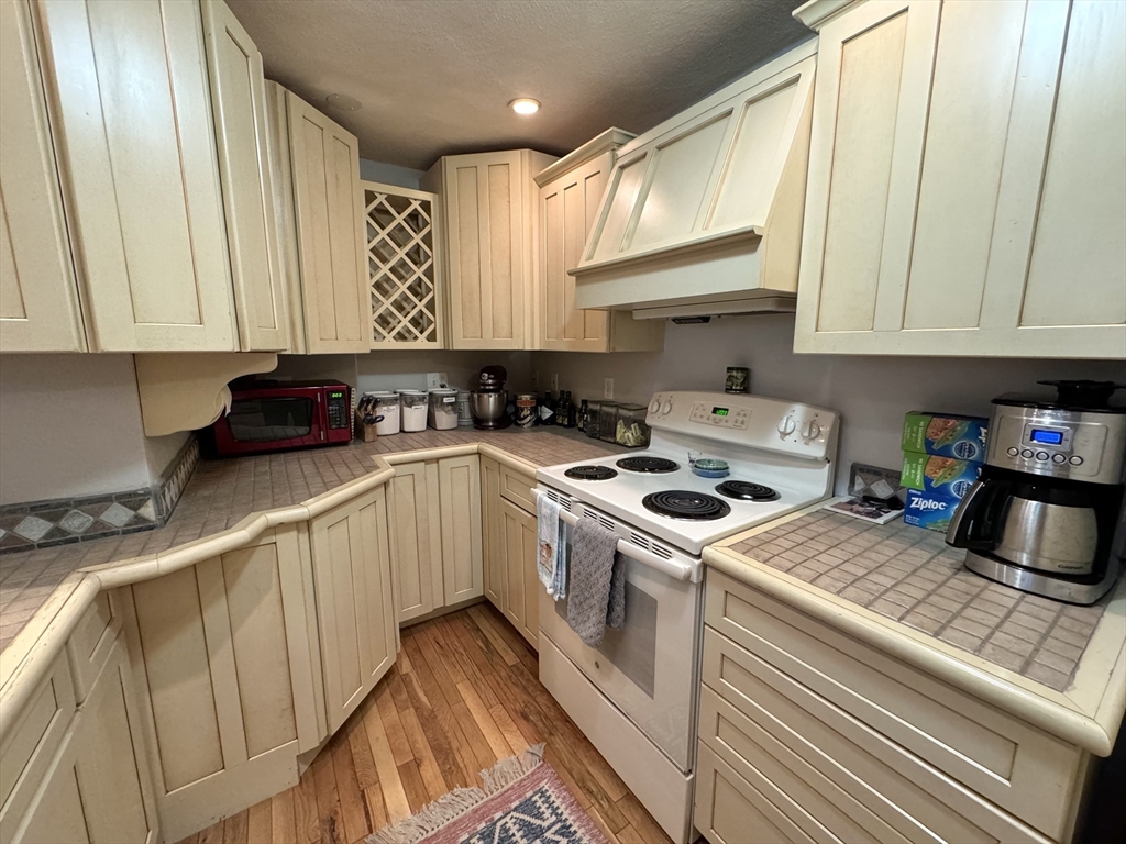 39 Highland Ave #G, Arlington, MA, 39 Highland Ave #G, Arlington, MA Photo #3