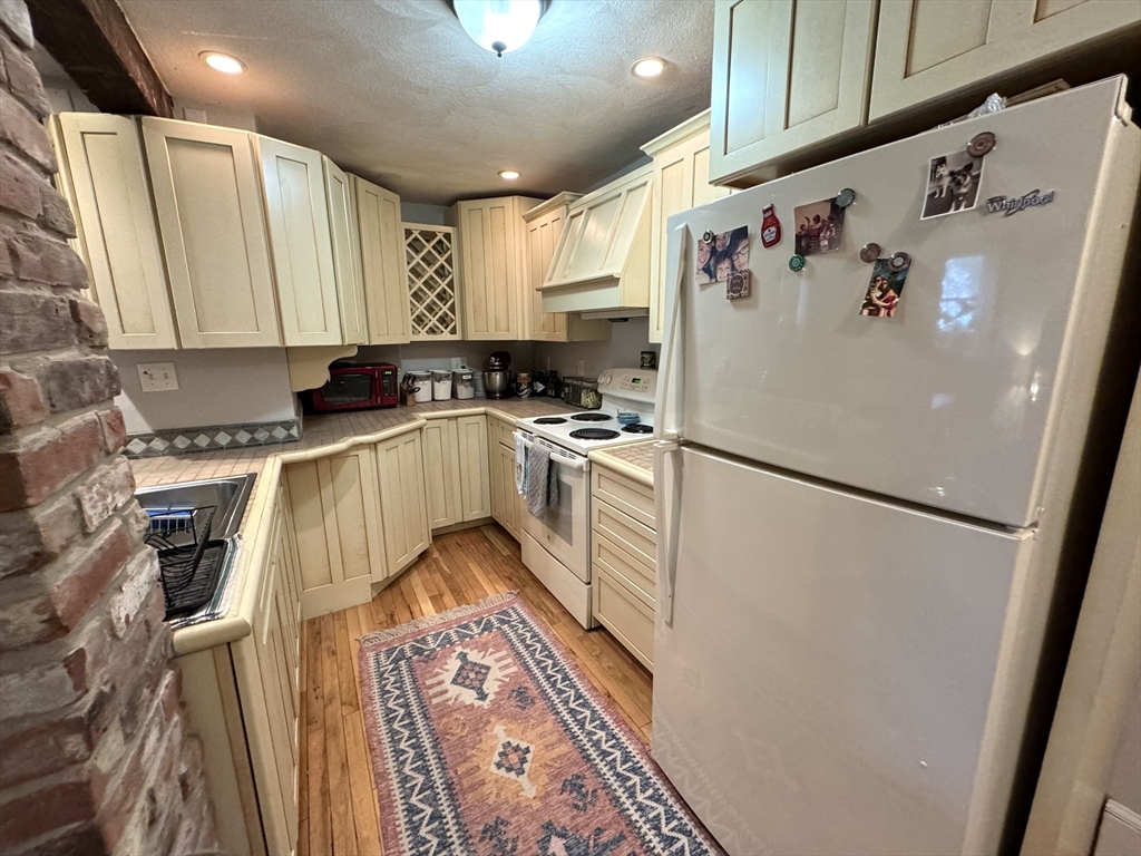 39 Highland Ave #G, Arlington, MA, 39 Highland Ave #G, Arlington, MA Photo #4