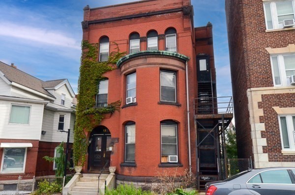 11 Irving St
