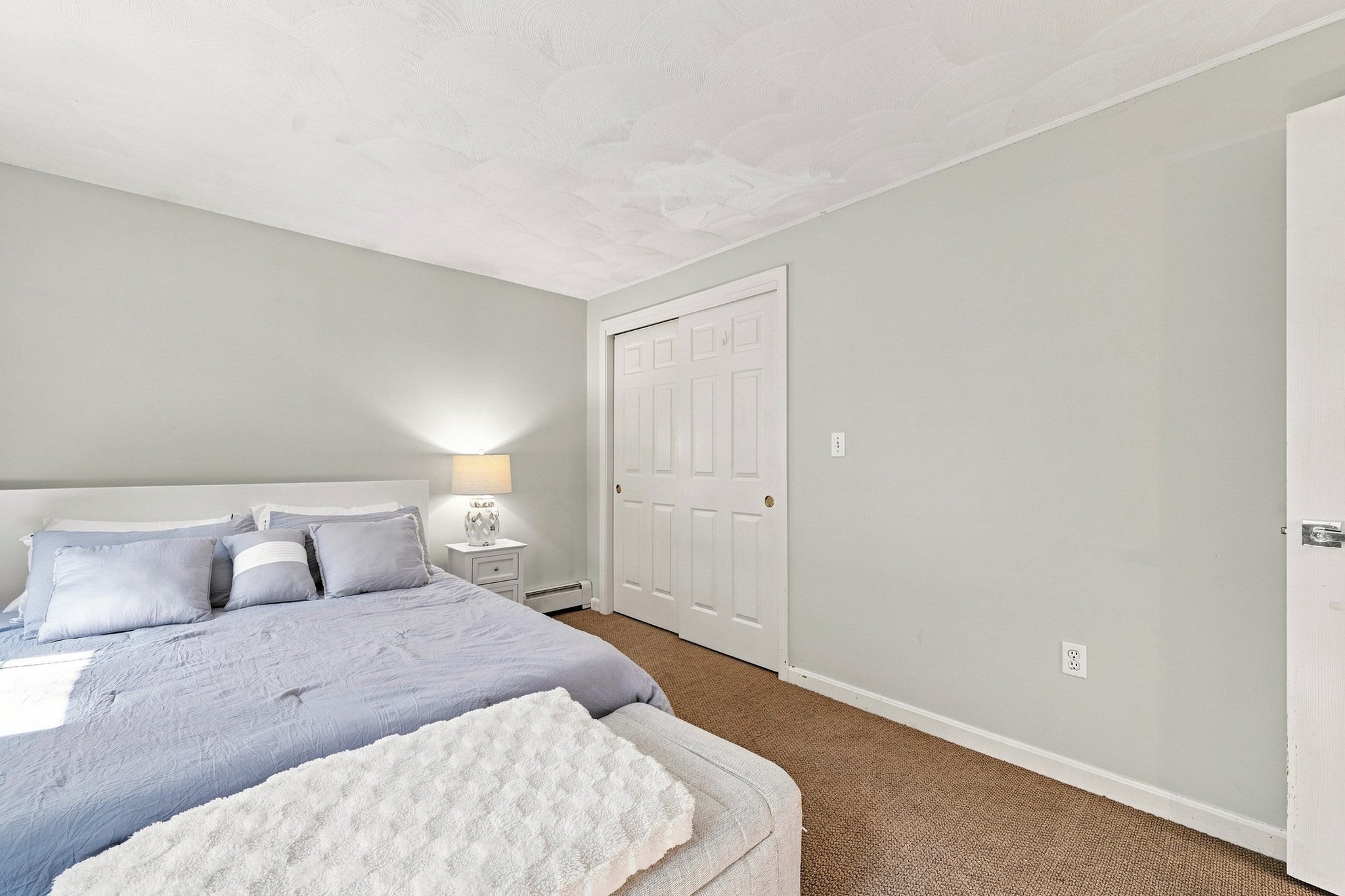 5 Lady Slipper Ln, Methuen, MA Photo #24
