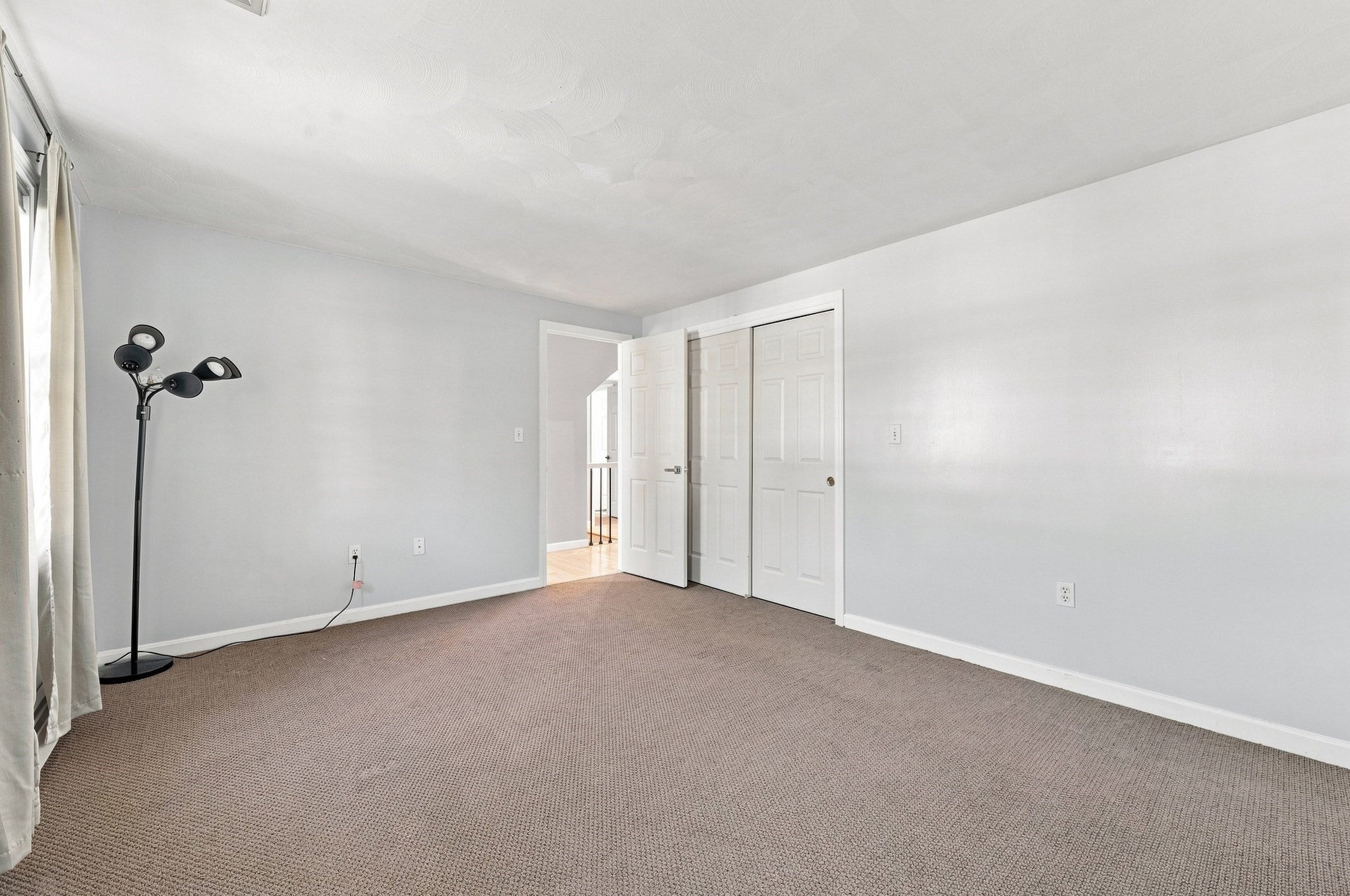 5 Lady Slipper Ln, Methuen, MA Photo #27