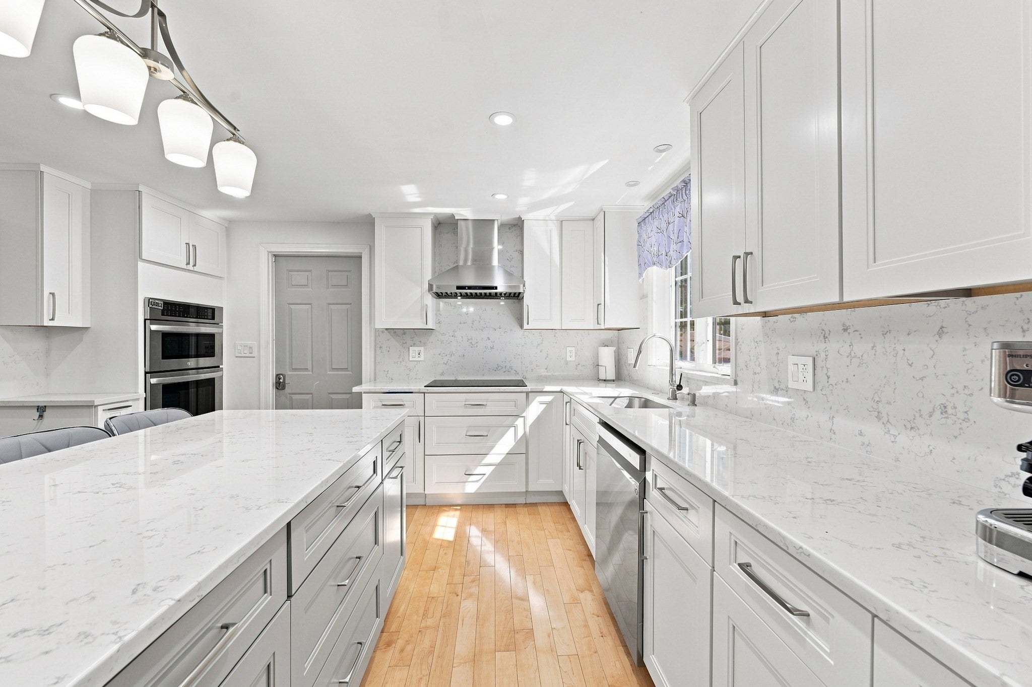 5 Lady Slipper Ln, Methuen, MA Photo #3