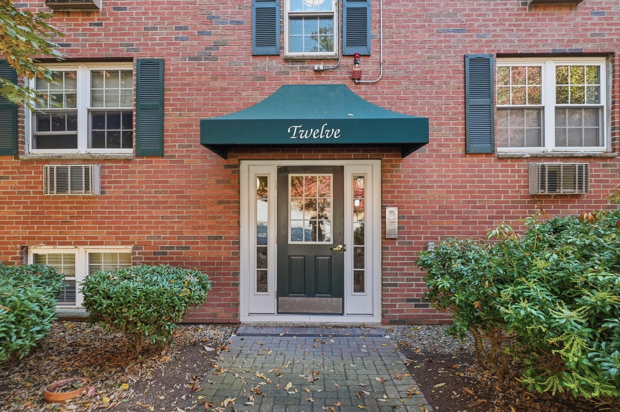 12 Wampus Ave 31