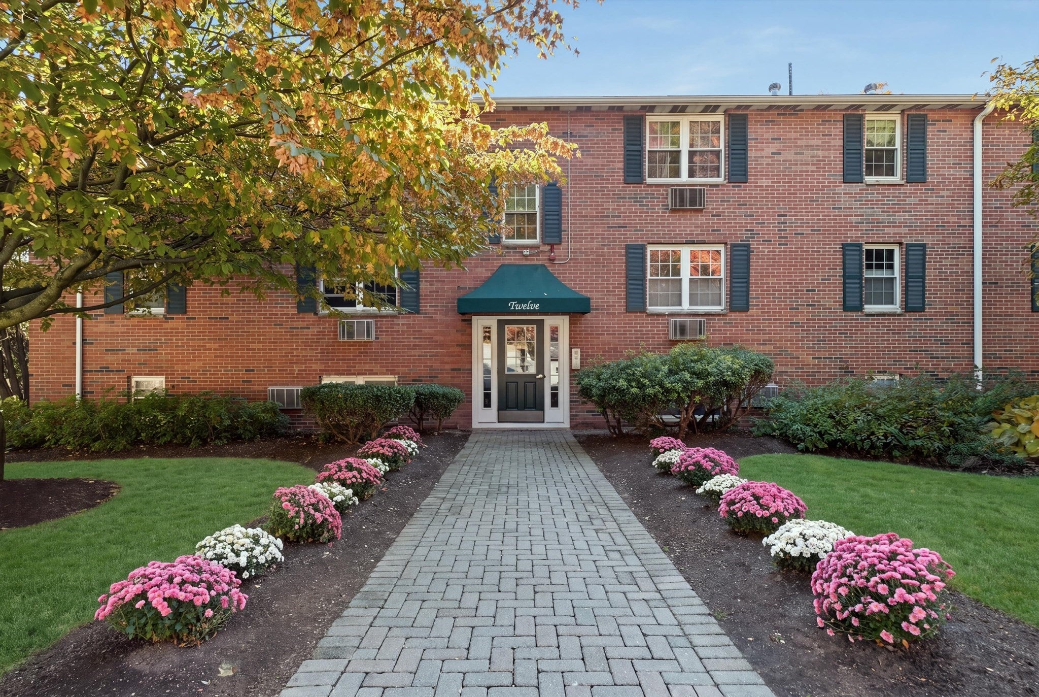 12 Wampus Ave 31
