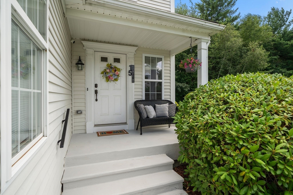 15 Bagnell Dr 15