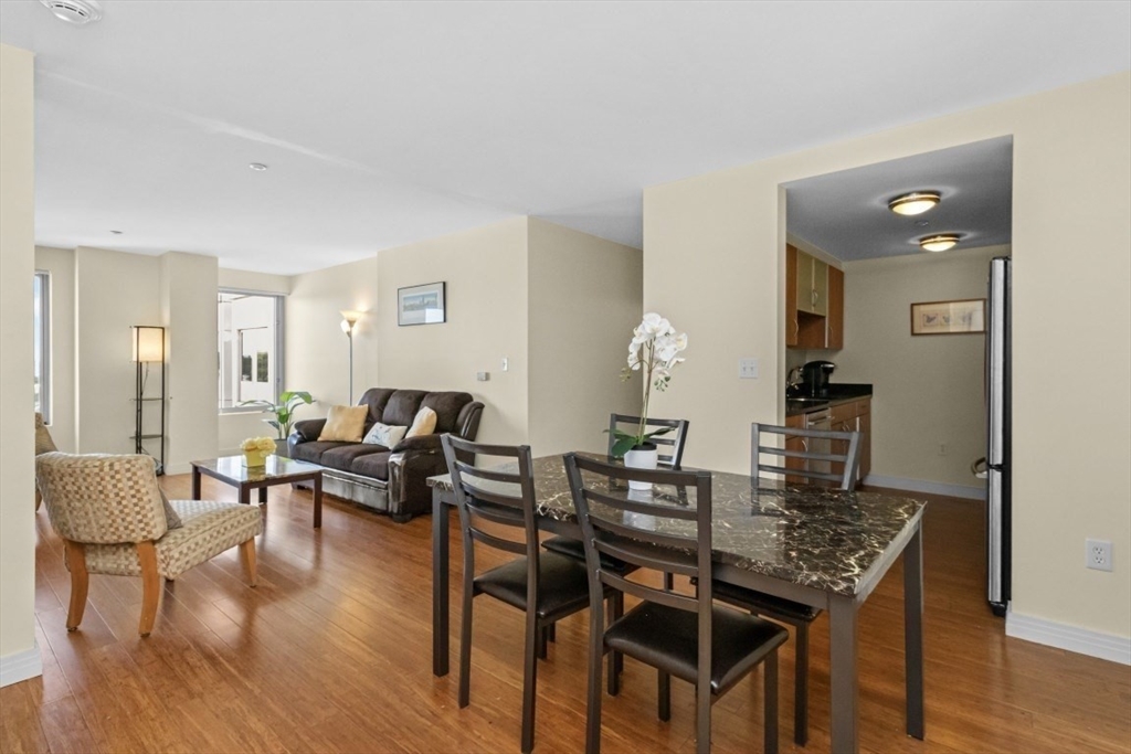 1910 Dorchester Ave 517