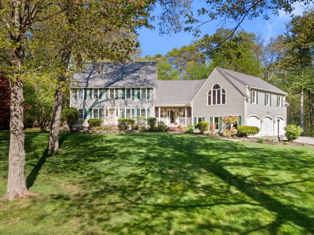 13 Lisa Ln