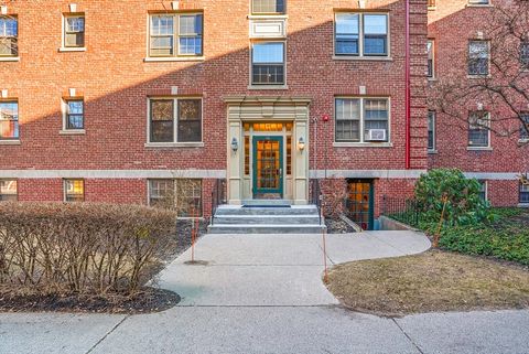 56 Elm St 2 Worcester MA 01609