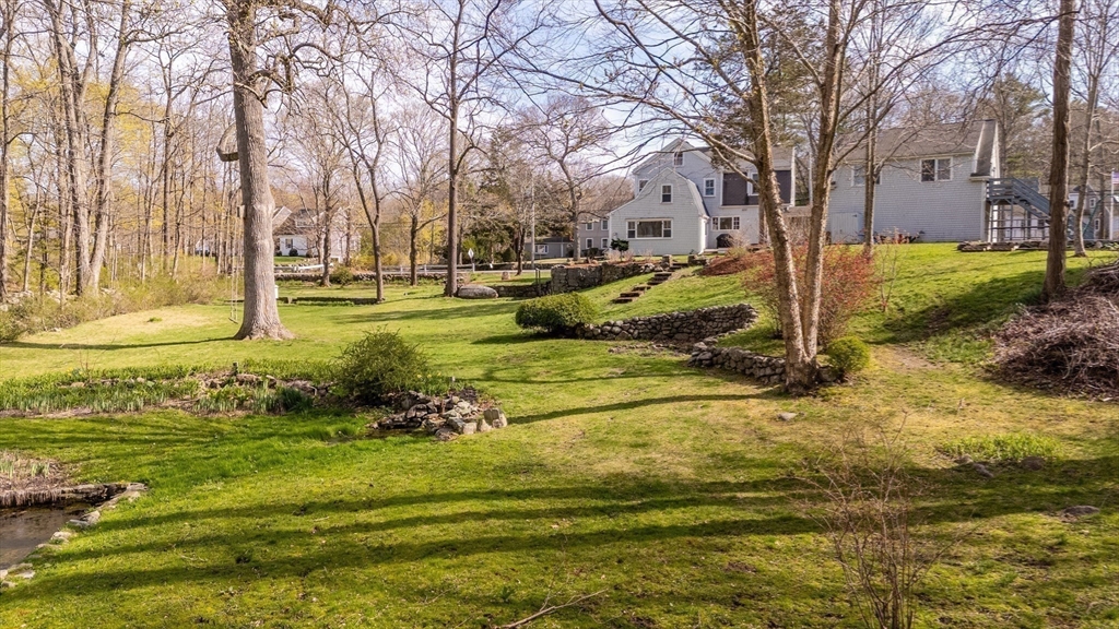 684 Country Way