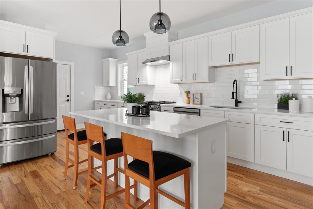 36 Burnside Ave 1